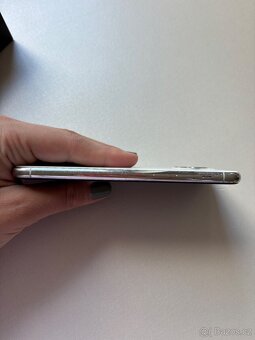 Prodám IPhone 11 Pro, stříbrný, 64 GB - 6