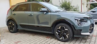 Kia e-niro 64,8 khw 150 Kw model 2023 původ ČR +DPH - 6
