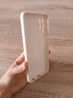 Kryt YIRSUR pro Samsung Galaxy M32 4G - 6