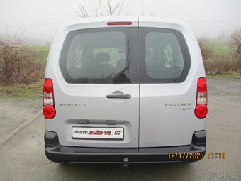 Peugeot Partner 1.6i TeePee 66kW ZADNÍ KŘÍDLA TAŽNÉ Z - 6