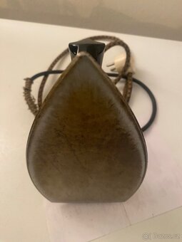 Stará funkční elektrická žehlička. - 6