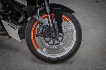 KTM 990 Super Duke R - 6