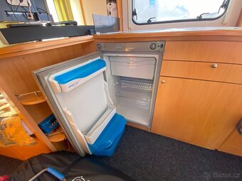 karavan Home car - 6