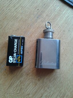 placatka / likérka JAMESON a BALLANTINES - 6