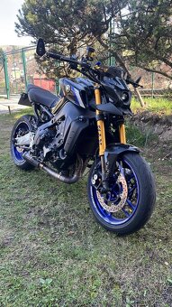 Prodám Yamahu MT-09 SP 2021 – Rychlá, chytrá, krásná 🏍️💨 - 6