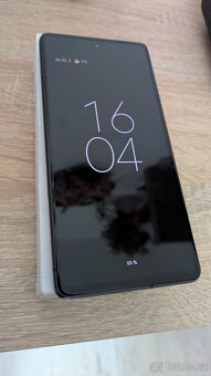 Google pixel 7 , ještě v záruce. - 6