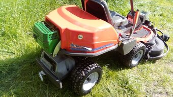 Zahradní traktor rider Husqvarna - 6