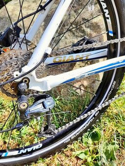 Horské kolo Giant Revel - vel. M, na 170–178 cm - 6