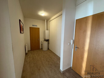 Pronájem stylového bytu 2+kk 76 m2 ul. Ostružnická, Olomouc - 6