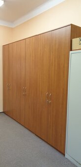 Kancelářský nábytek - 6