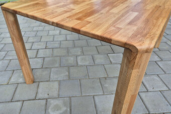 Dubový jídelní stůl 140x80 cm - 6