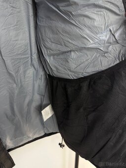 Stüssy 800 Fill Puffer Jacket — černá s růžovou podšívkou - 6