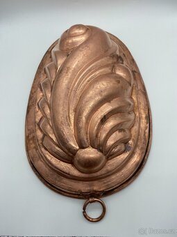 Sběratel nabízí staré měděné formy - 6