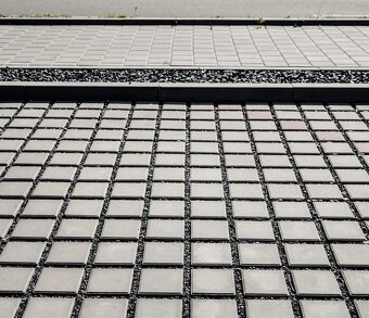 Vsakovací zámková dlažba DORA - 6