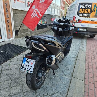Kymco AK 550i ABS,ČR, Vyšší plexi, Výhřev rukojetí - 6