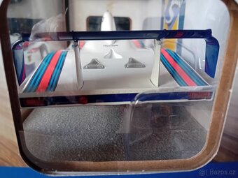 Alfa Romeo Giulia GTA  a  Porsche 936/78   1:18  Solido - 6