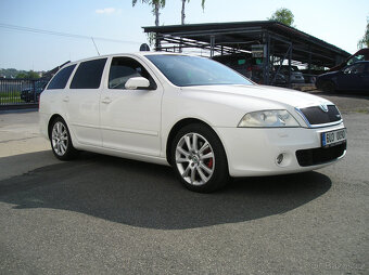 ŠKODA OCTAVIA II COMBI RS 2.0 TDi 125KW RV-12/2008 - 6