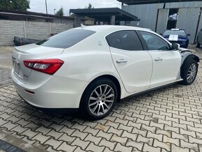 Maserati Ghibli v6 TwinTurbo model q4 - 6