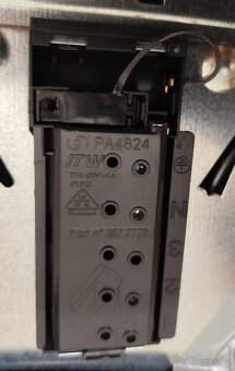 Sklokeramická deska Electrolux - 6