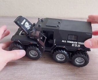 1.20 Avtoros Schamanen 8x8 ATV Armored Car Off-road - 6