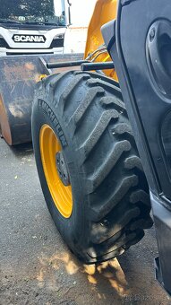 JCB 560-80 AGRI PLUS - 6
