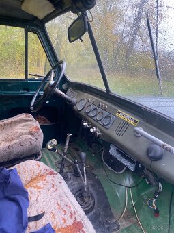 UAZ 469 - 6