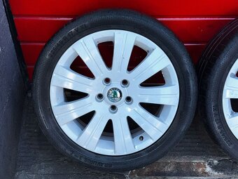 Original ALU kola Škoda 17" 6J ET45 + 225/45/R17 - 6