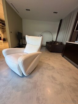 Kožené křeslo - 6