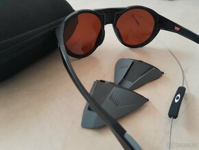 Sluneční brýle Oakley Clifden oo9440-01 (nové) - 6