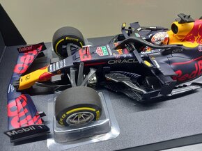 F1 RED BULL RB16B VÍTĚZ EMILIA ROMAGNA 2021 VERSTAPPEN 1:18 - 6