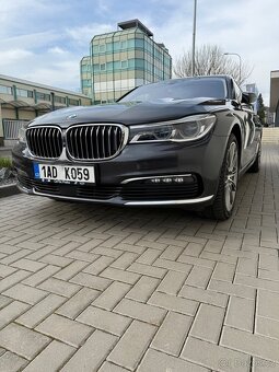 Prodám BMW 740D TOP výbava . je možnost Odpočtu DPH - 6