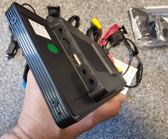 Multifunkční displej pro Apple CarPlay/AndroidAuto - 6