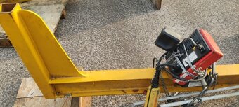použité sloupove jeŕáby Abus, Demag - 6