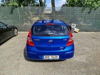 Hyundai i30 1.6 CRDi, 2009, nová STK - 6