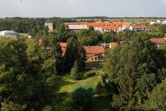Prodej původní zemědělské usedlosti s rozlehlým pozemkem 7.8 - 6