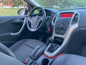 Opel Astra J 1,4 TURBO, integrovaný nosič kol - 6