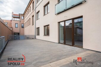 Pronájem, byty/3+kk, 103 m2, Vojáčkovo nám. 2947/2, 79601 Pr - 6