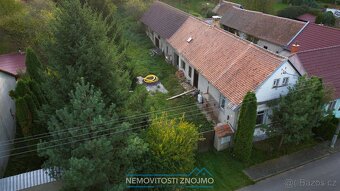 Rodinný dům s velkou zahradou a potenciálem rekonstrukce | L - 6
