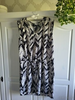 ŠATY MÓDNÍ Z C&A vel.40-42 MOC PĚKNÉ- MÓDNÍ - 6