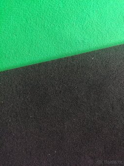 Koberce ruzne barvy,délky,šíře:modrý,zelený,černý PRODÁN - 6