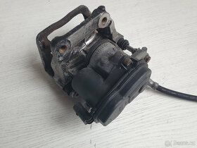 Mercedes Benz E W213 brzdový třmen motorek brzda A0009061004 - 6