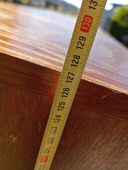 Knihovna/ regál/ úložné prostory - 6