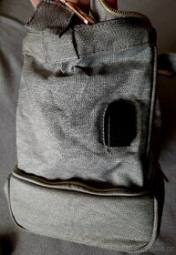 Stylová přebalovací taška/batoh šedá - 6