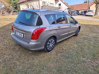 Peugeot 308 SW 7místné - 6