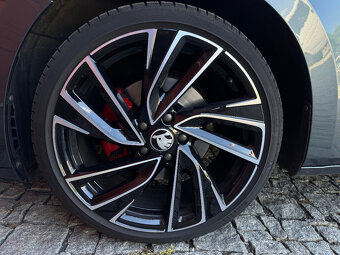 Škoda Superb III Combi|DSG|110kW|ACC|Canton|DPH|Webasto| - 6
