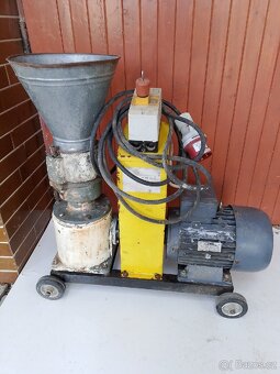 Peletovaci lis - granulator + srotovnik - 6