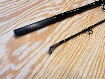 Black Cat Sumcový Prut Cat Buster Godzilla 3,20m / 1000g - 6