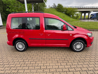 VW Caddy 1.6TDI - nové v ČR - provoz 9/2013 - 6