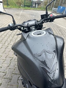 Suzuki GSX-S750 - 6