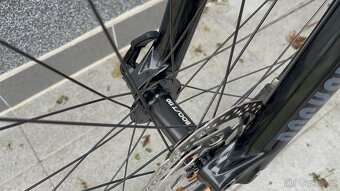 Horské Celoodpružene karbonové kolo 29” , L - 6